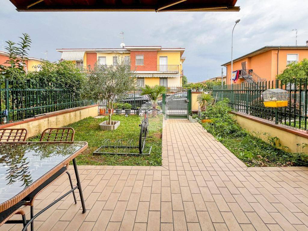 Appartamento a Castrezzato in Via Bartolomeo Zanetti - Foto 4