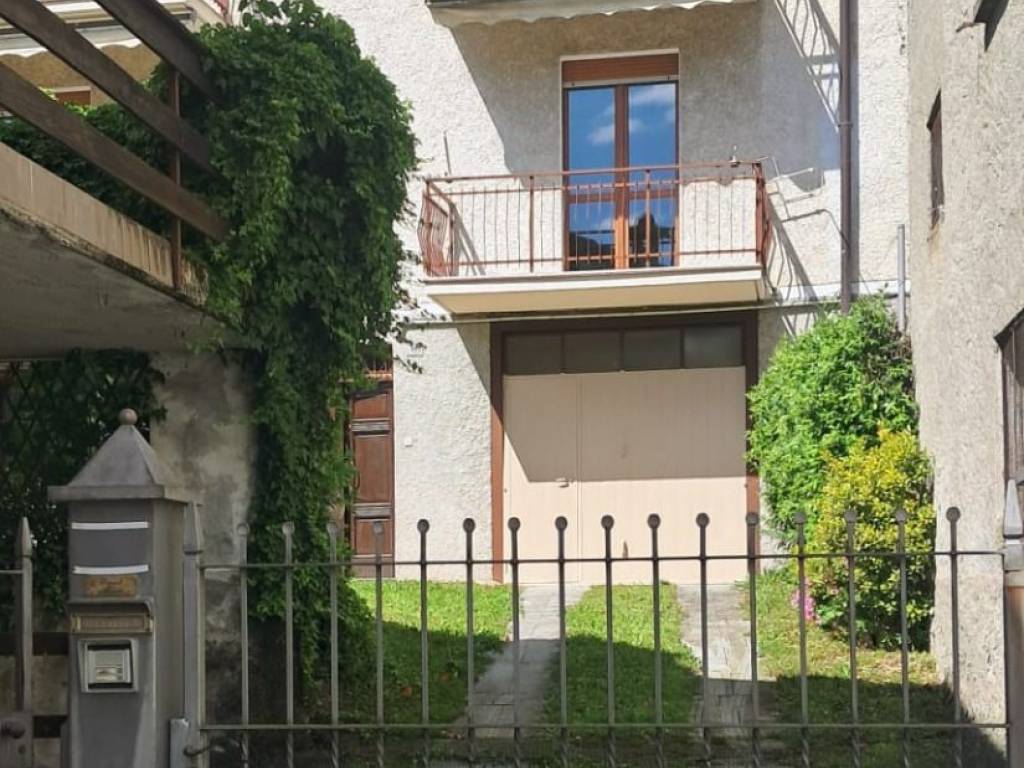 Villa a Buglio in monte in Via 4 Novembre, 15 - Foto 5