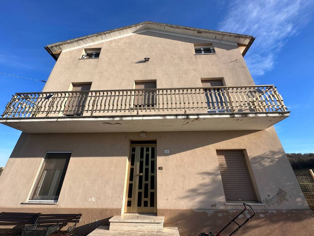Villa a Urbisaglia in Contrada Entogge - Foto 5