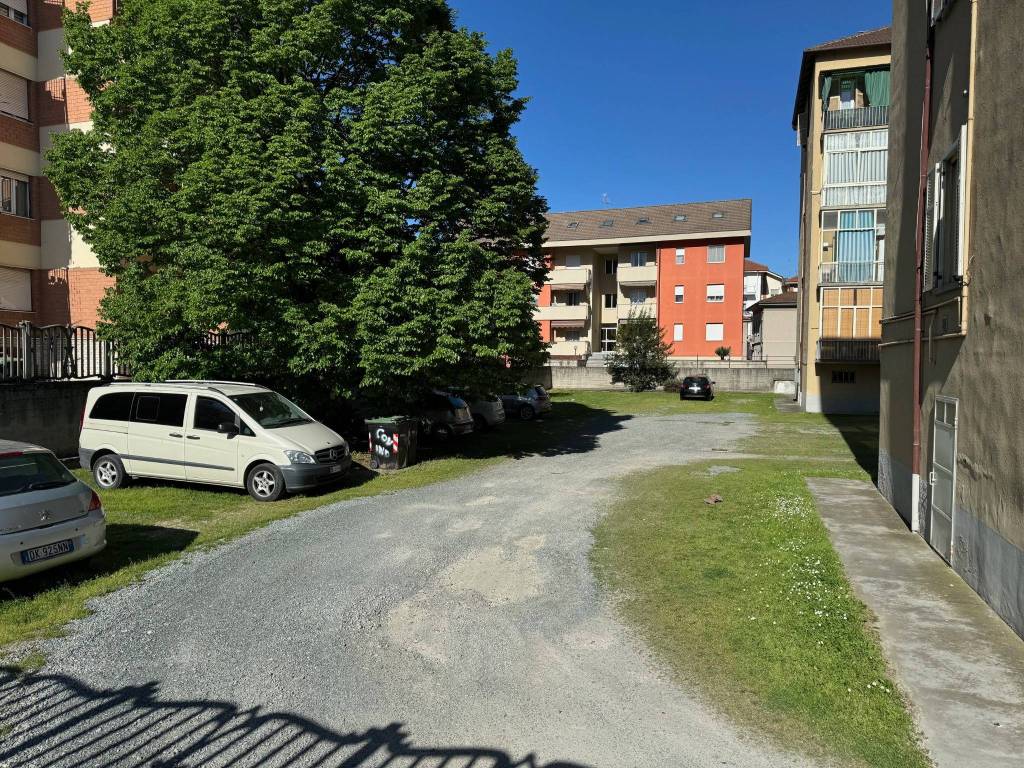 Appartamento a Canelli in Viale Indipendenza - Foto 3