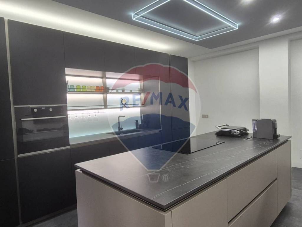 Appartamento a Siracusa in VIALE ZECCHINO, 184 - Foto 2