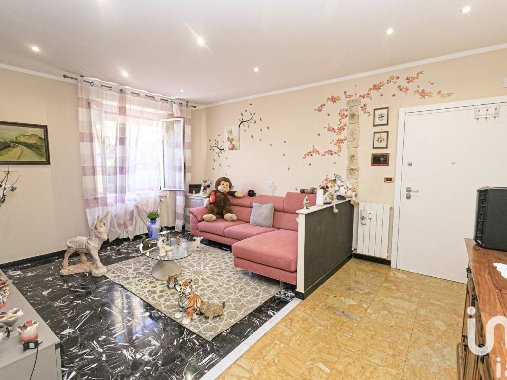 Appartamento a Serra riccò in Via FRATELLI GAZZO, 21 - Foto 5