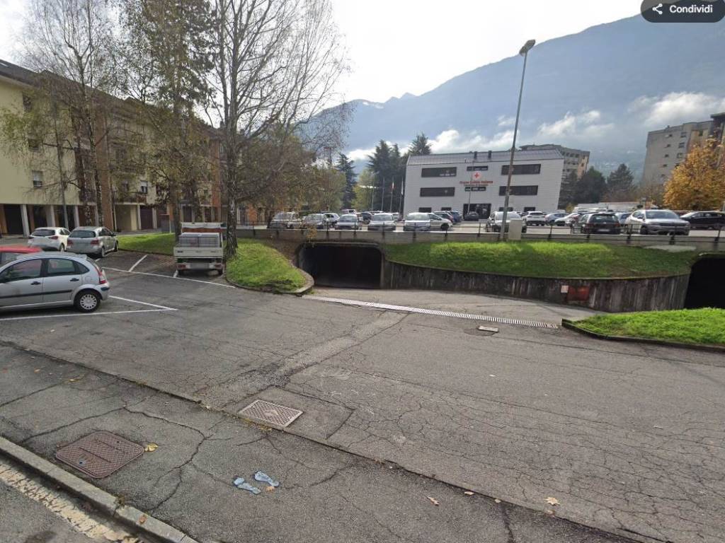 Box / garage a Sondrio in Via Andrea Maffei, 38 - Foto 5