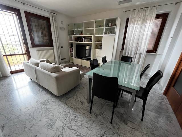 Appartamento a Ancona in VIA TOGLIATTI , 118 - Foto 2