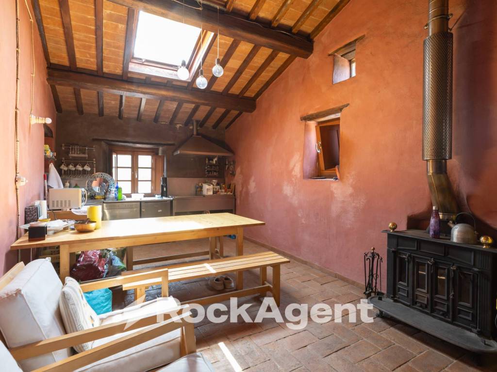 Casa indipendente a Pescia in Piazza San Martino, 11 - Foto 4