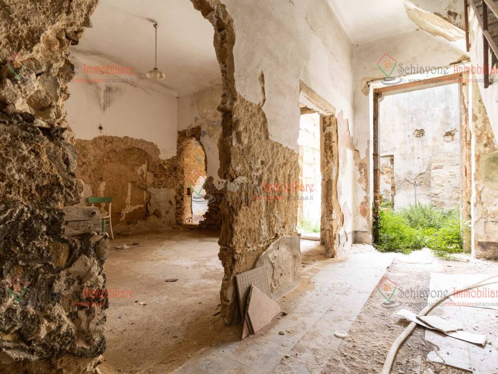 Appartamento a Floridia in via Francesco Crispi - Foto 3