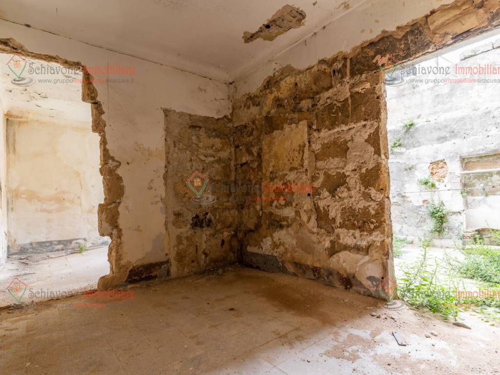 Appartamento a Floridia in via Francesco Crispi - Foto 5