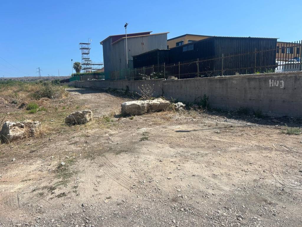 Terreno a Melilli in via Garrone - Foto 4