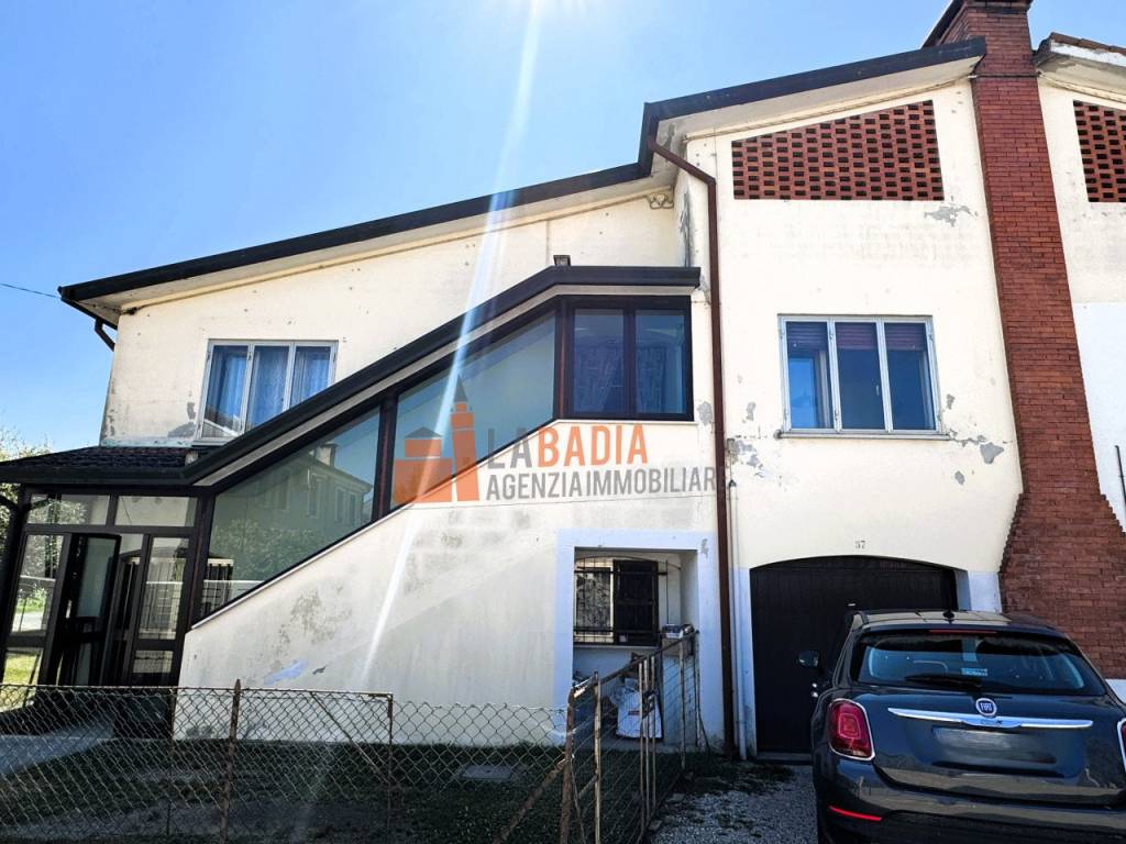 Villa a Masi in Via Giuseppe Mazzini, 57 - Foto 2