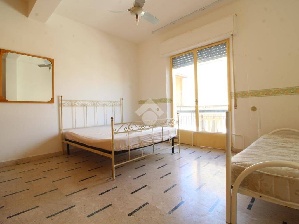 Appartamento a Reggio calabria in Via B Rione G, 40 - Foto 2