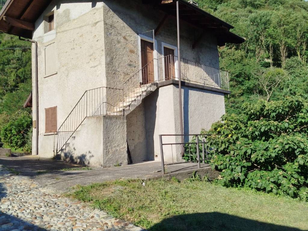 Rustico / casale a Castione andevenno in Via Vendolo - Foto 1