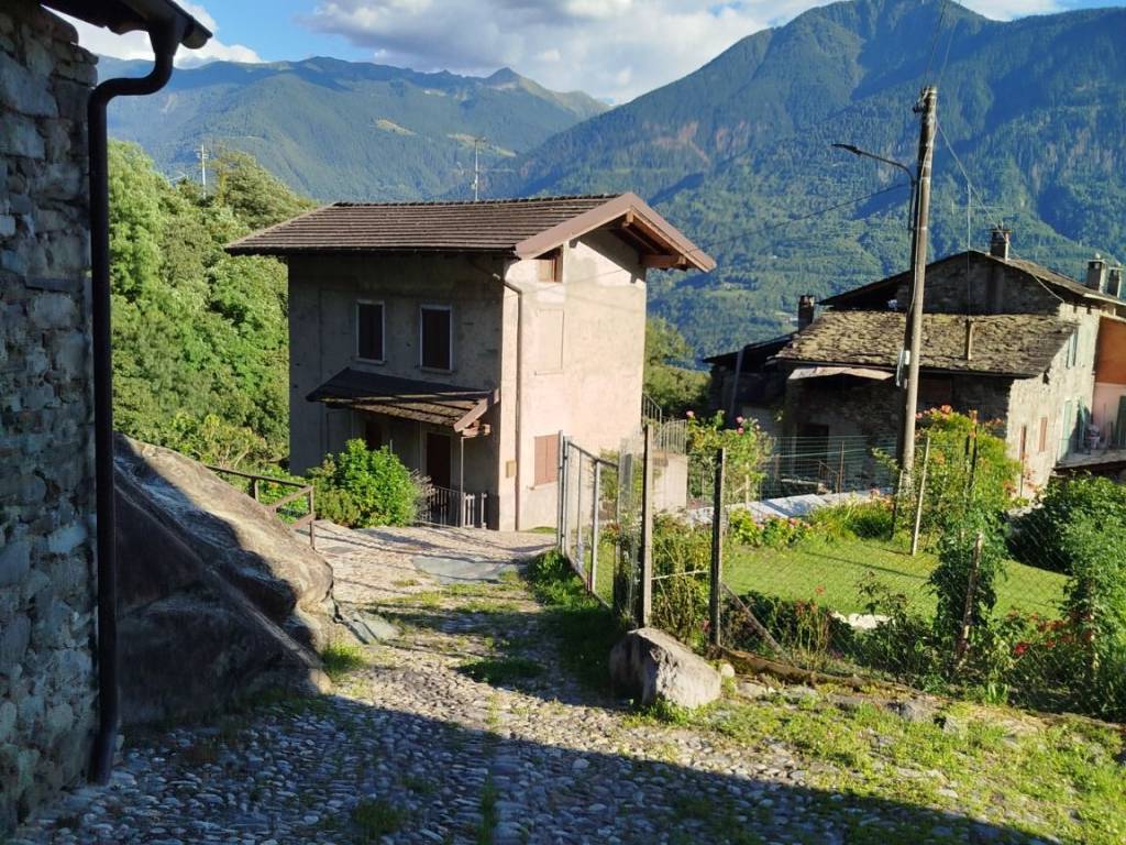 Rustico / casale a Castione andevenno in Via Vendolo - Foto 4