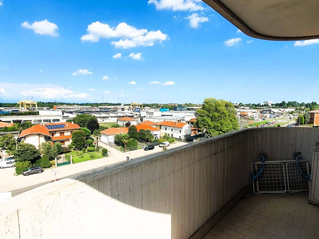 Appartamento a Busto arsizio in Via dei Villini, 15 - Foto 4