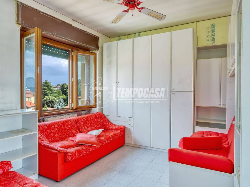 Appartamento a Varese in Via Gradisca - Foto 2