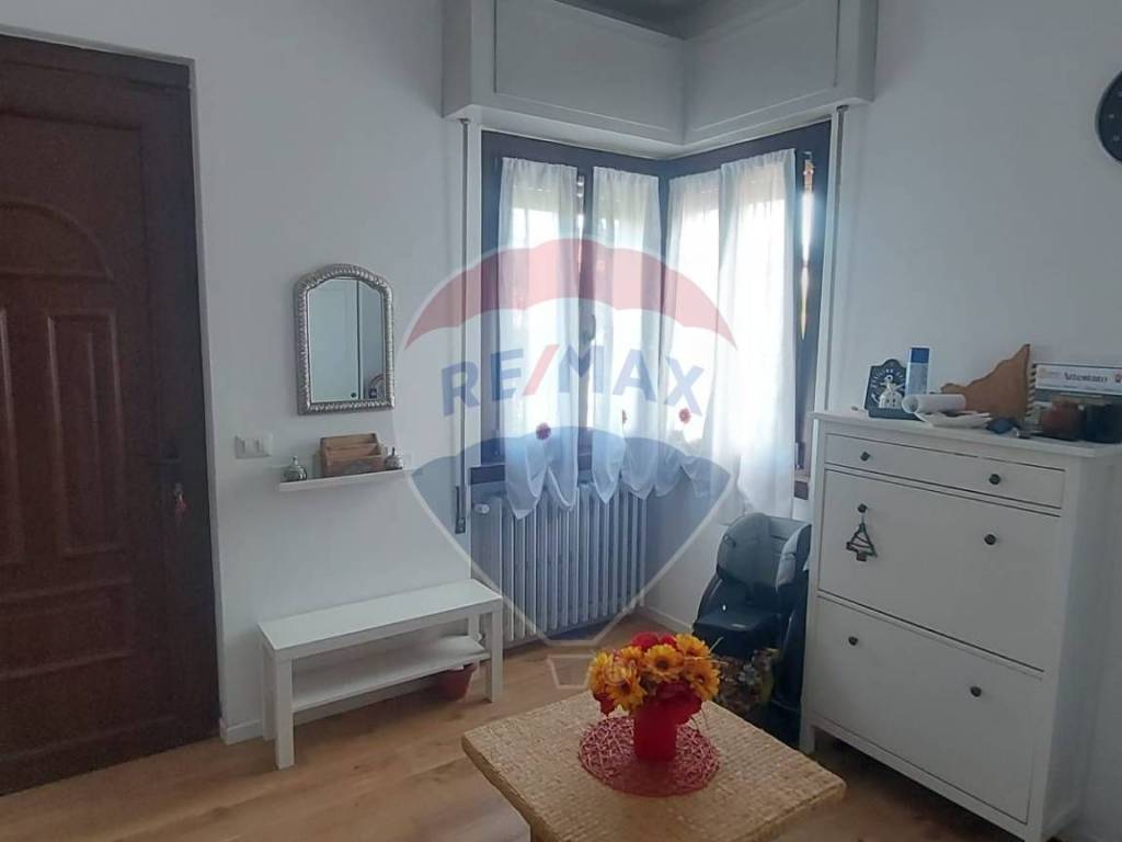 Casa indipendente a Cuvio in Via Gemonio, 16 - Foto 2