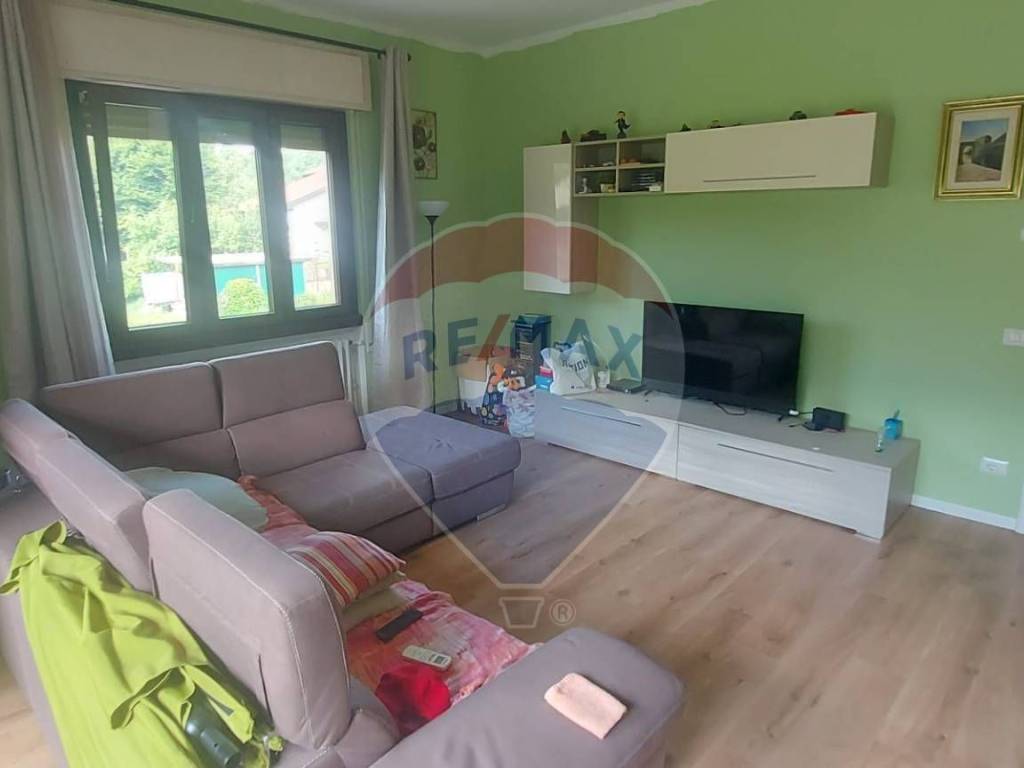 Casa indipendente a Cuvio in Via Gemonio, 16 - Foto 4