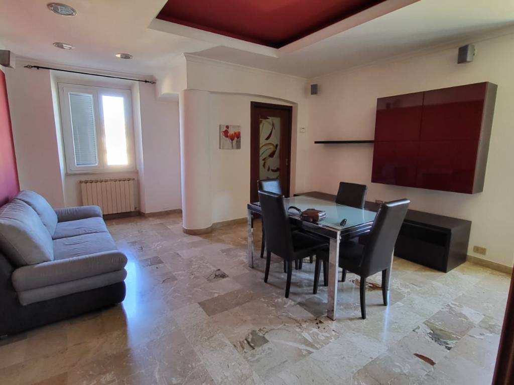 Appartamento a Cisterna di latina in Via Cesare Peroni - Foto 2