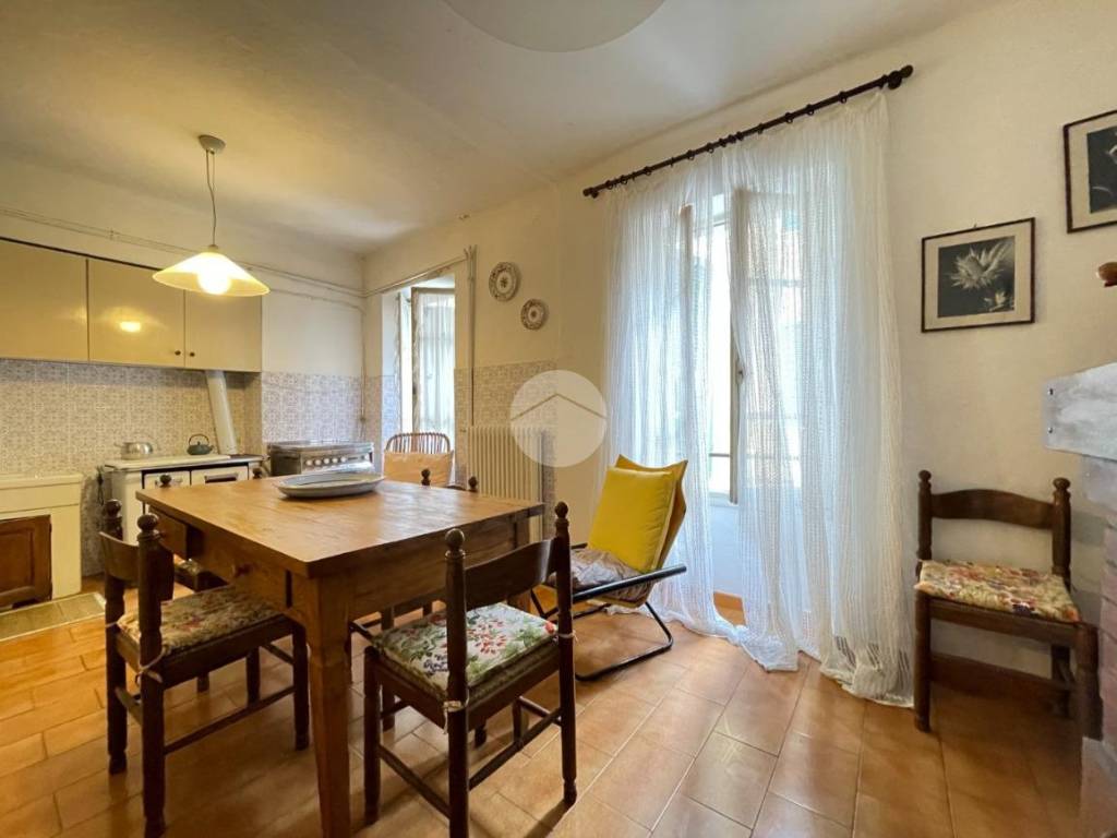 Appartamento a Bajardo in Via Roma, 122 - Foto 2