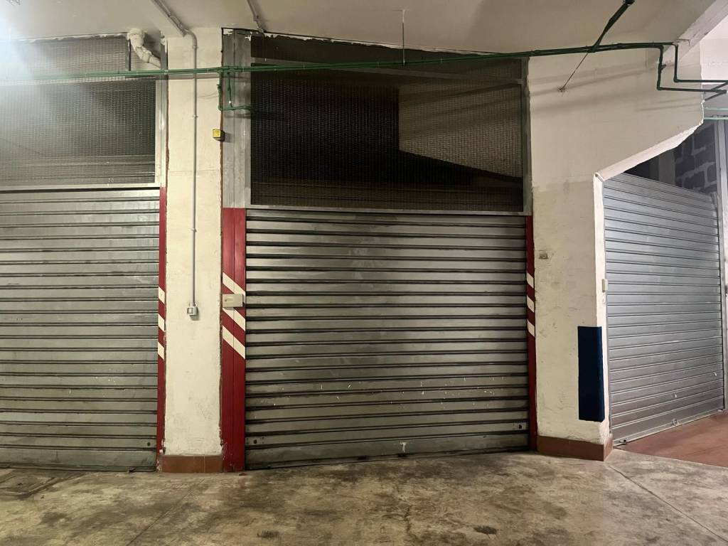 Box / garage a Roma in Via Costantino Lazzari - Foto 2