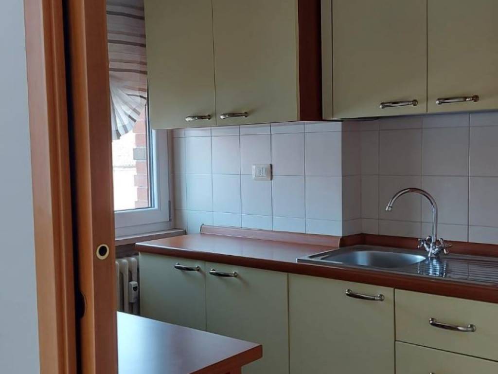 Appartamento a Asti in via massimo d'azeglio - Foto 4