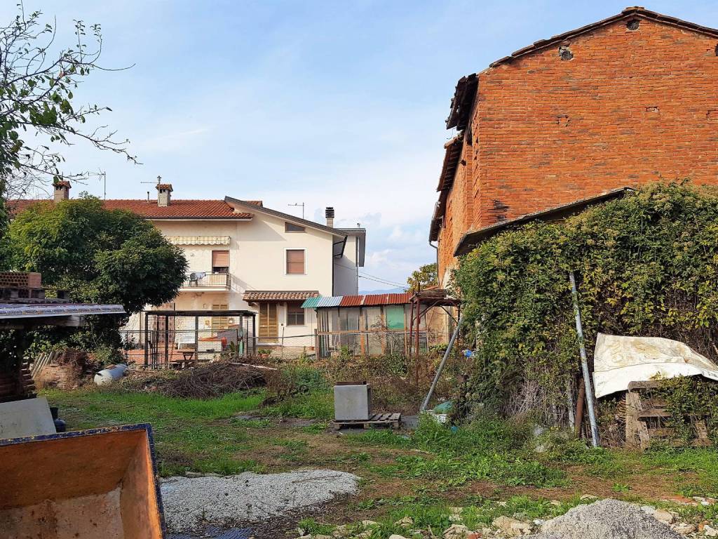 Rustico / casale a Ponte buggianese in Via Cave - Foto 3