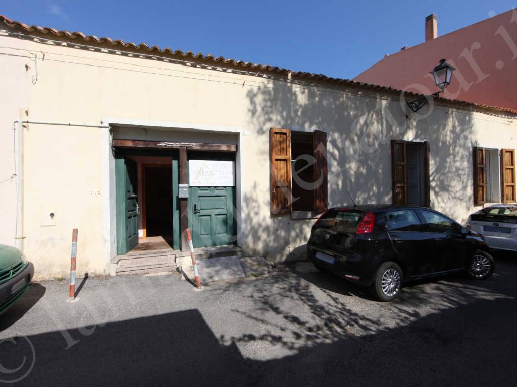Loft / open space a La maddalena in Via R. Cappellini - Foto 3