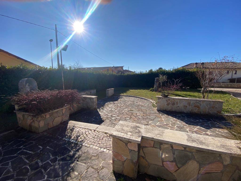 Villa a Avezzano in Via Prato dei Santi, 39 - Foto 4