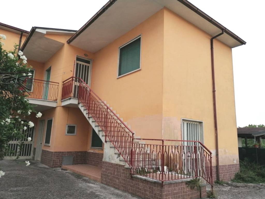 Villa a Cervaro - Foto 2