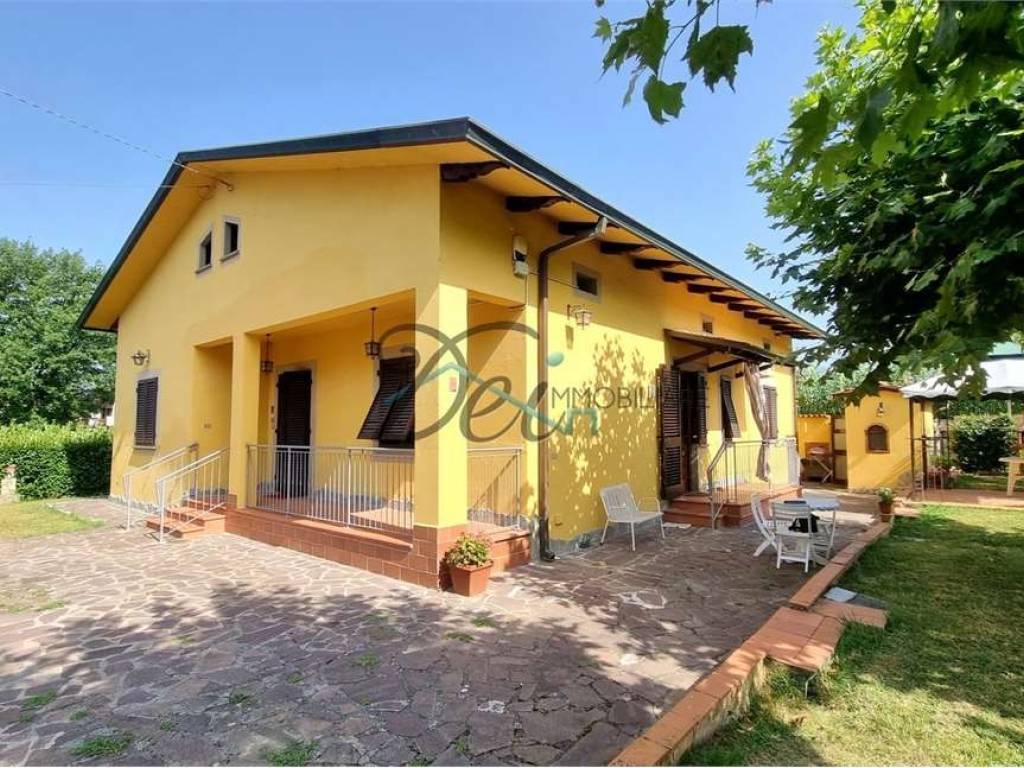 Villa a Porcari in Via Romana ovest , 112 - Foto 2