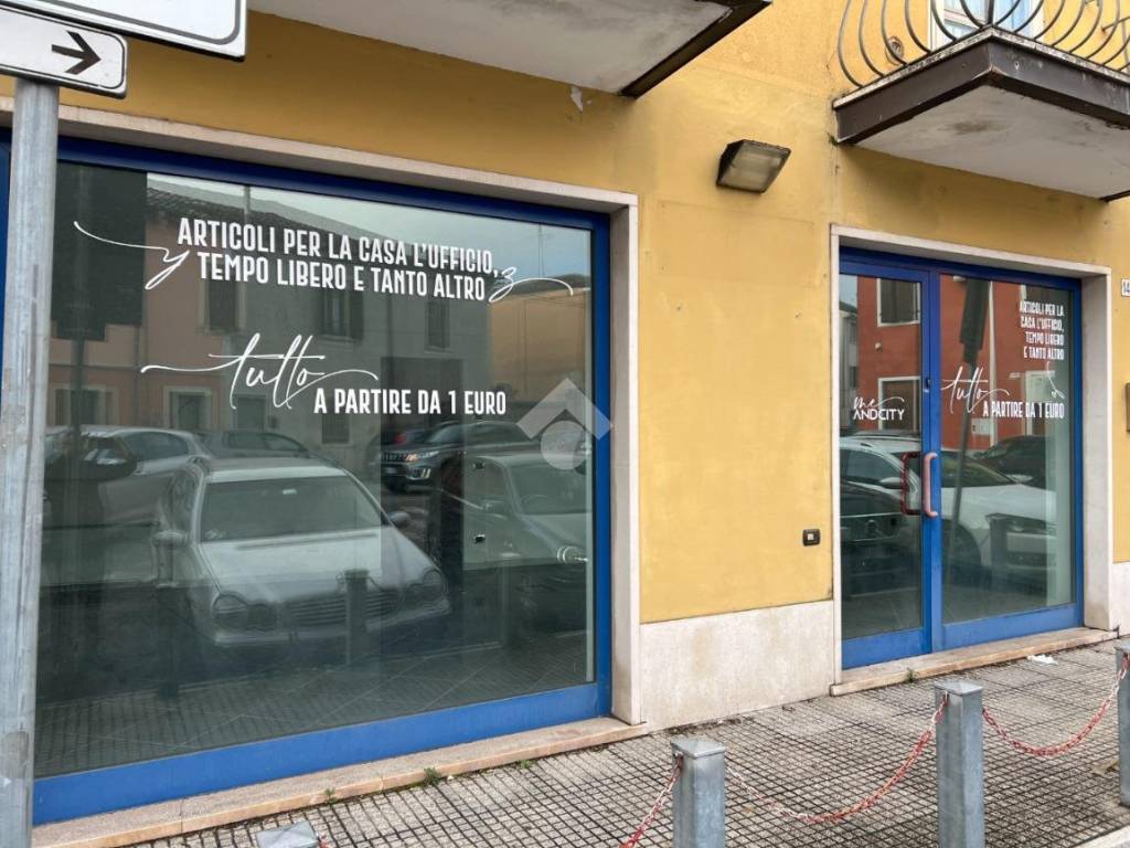 Immobile a Verona in Via belfiore, 146 - Foto 5
