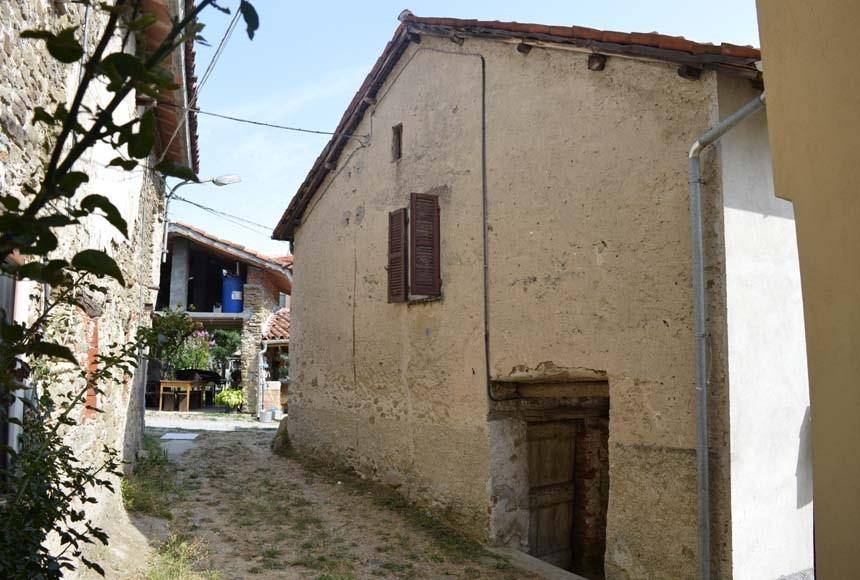 Casa indipendente a Cairo montenotte in chinelli - Foto 3