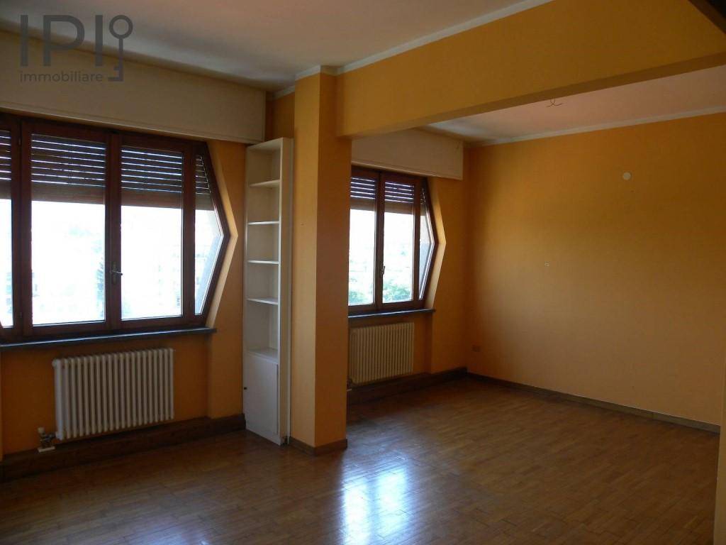 Appartamento a Cairo montenotte in Corso Italia - Foto 3