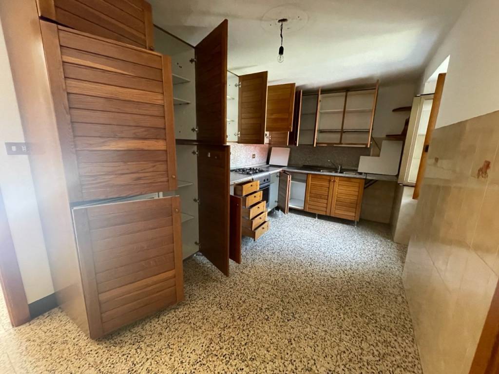 Appartamento a Verceia in Strada Vicinale di Sceglio - Foto 4