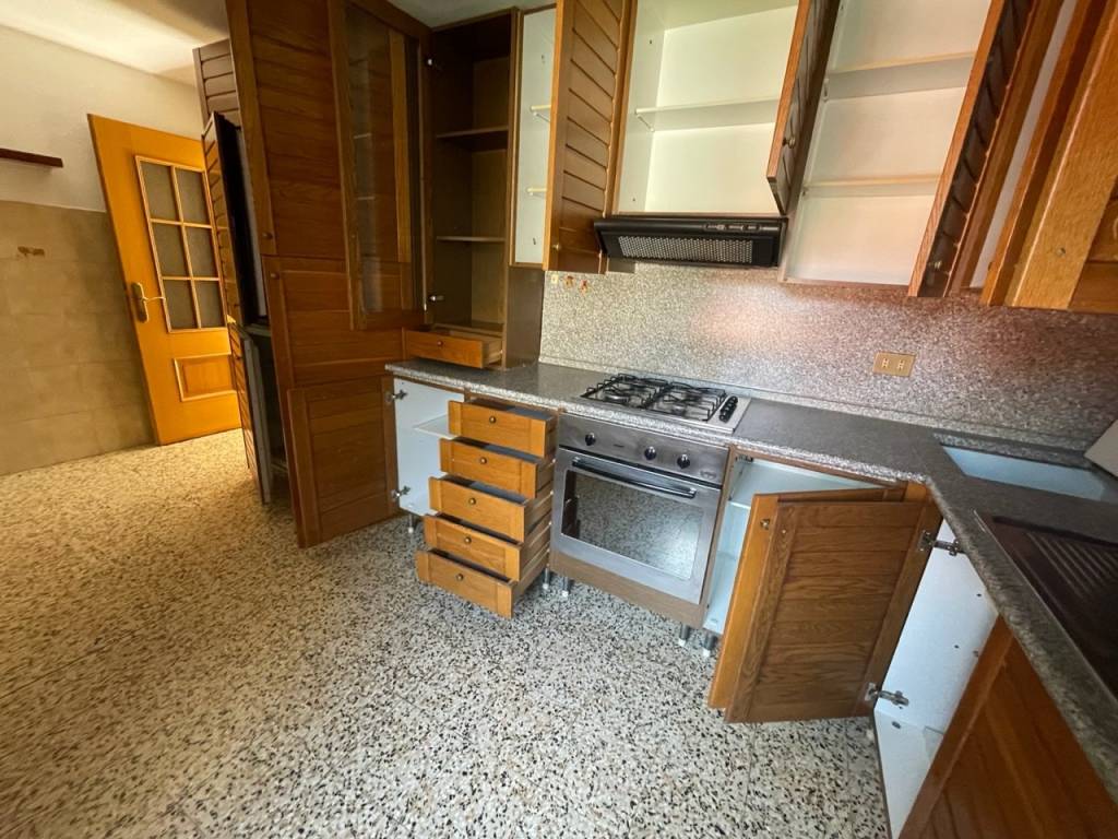 Appartamento a Verceia in Strada Vicinale di Sceglio - Foto 5