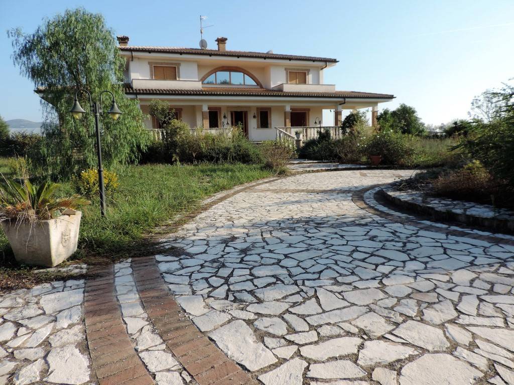Villa a Fondi in Via Arnale Rosso - Foto 2