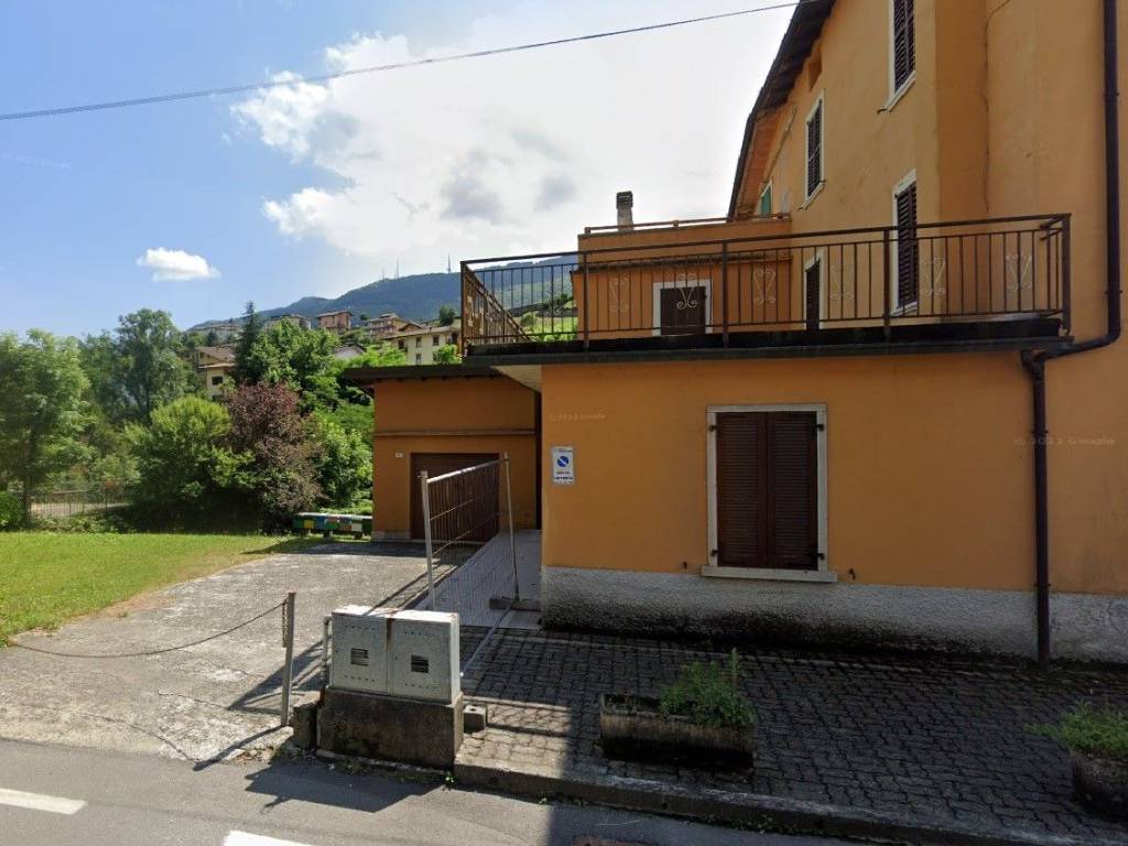 Casa indipendente a Sant'omobono terme in Via alle Fonti - Foto 4