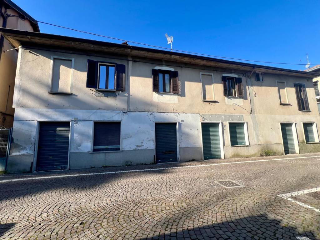 Immobile a Carugo in Via Monte Grappa, 13 - Foto 3