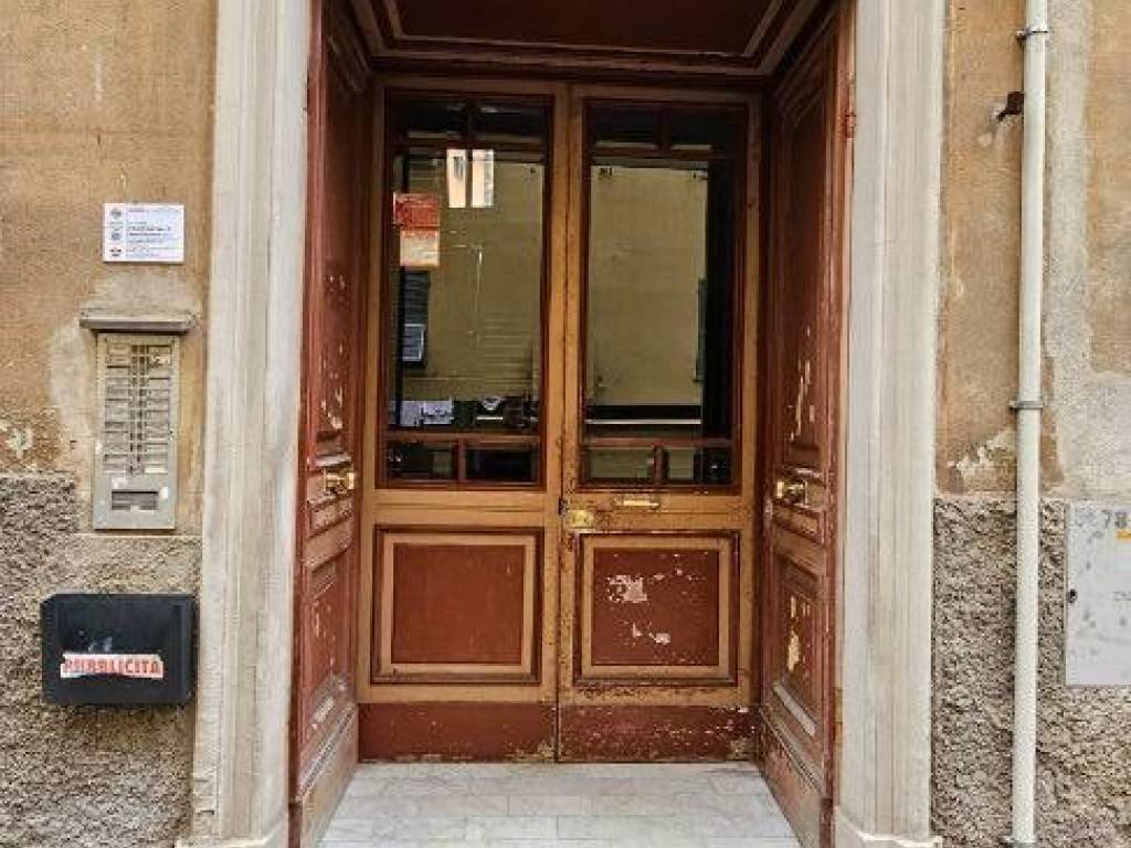 Appartamento a Genova in Via Piacenza, 32 - Foto 2