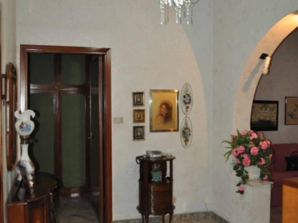 Casa indipendente a Castellammare del golfo in Corso Giuseppe Garibaldi - Foto 3
