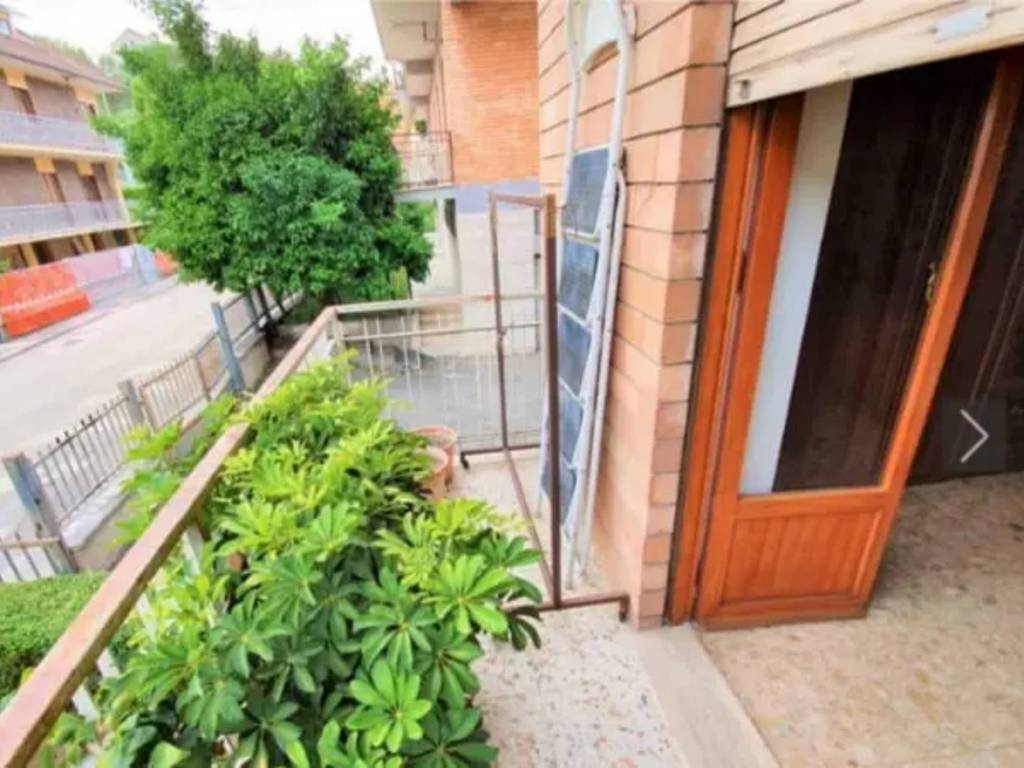 Appartamento a Ascoli piceno in Via Salerno - Foto 4