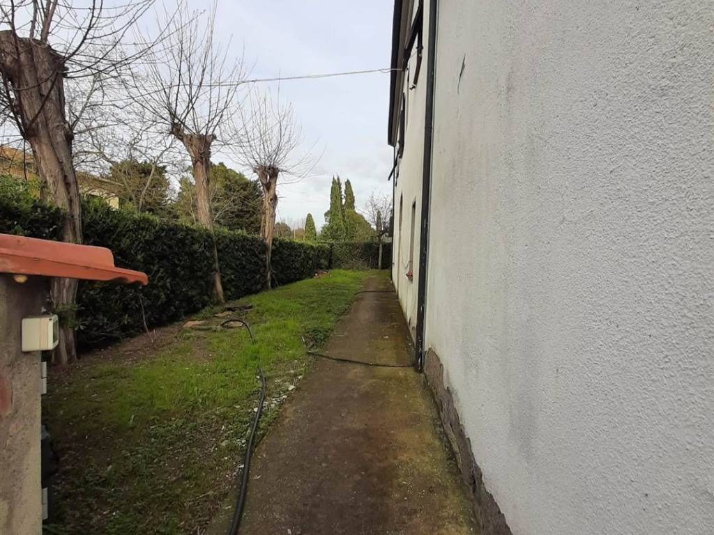 Rustico / casale a Rosignano marittimo in viale Italia, 112 - Foto 4
