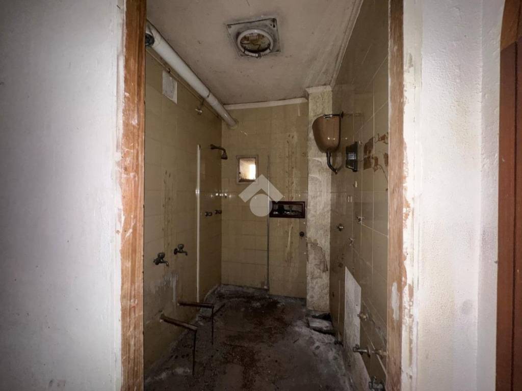 Appartamento a Napoli in Via Santa Maria delle Grazie a Loreto, 44 - Foto 4