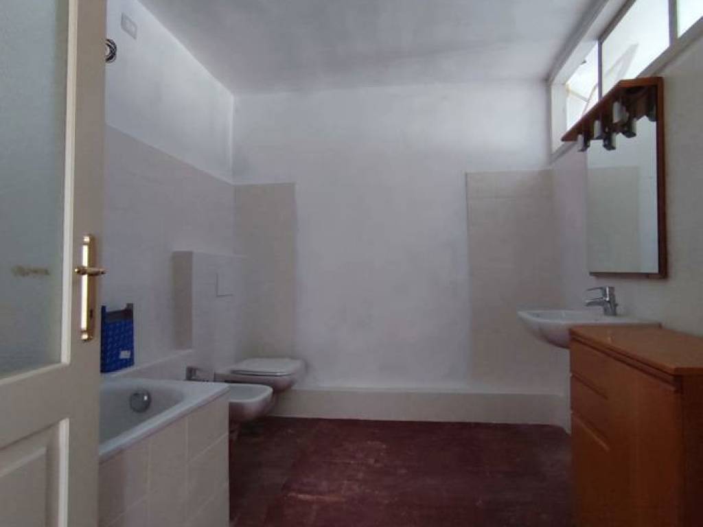 Casa indipendente a Alta valle intelvi in Via Parrocchiale , 26 - Foto 4
