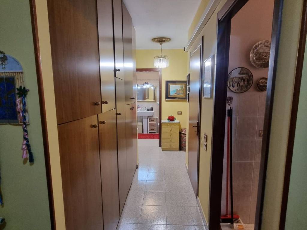 Appartamento a Novara in Via Antonio Calderara - Foto 3