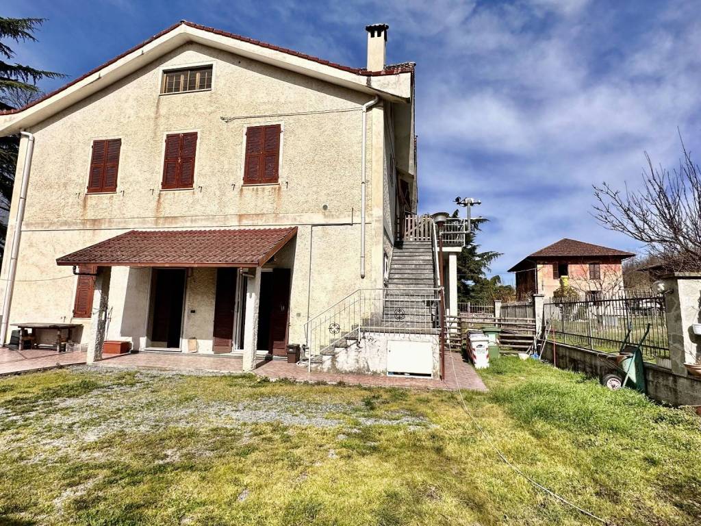 Villa a Castelletto d'orba in Via Lavagello - Foto 2