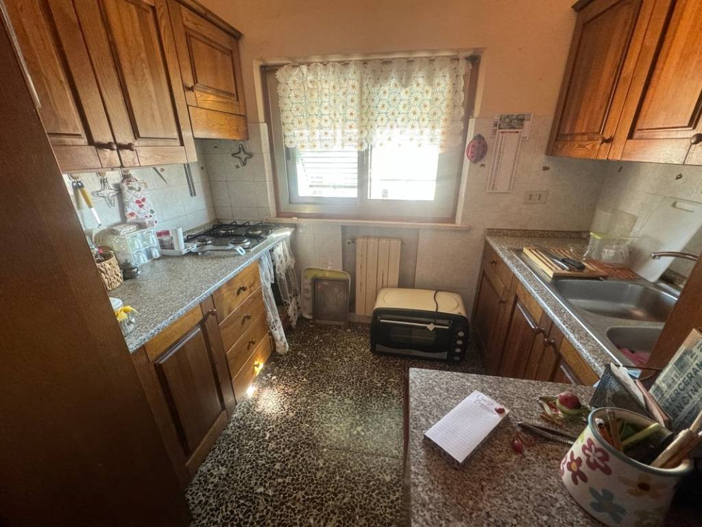 Appartamento a Rosignano marittimo in Via Arturo Toscanini - Foto 4