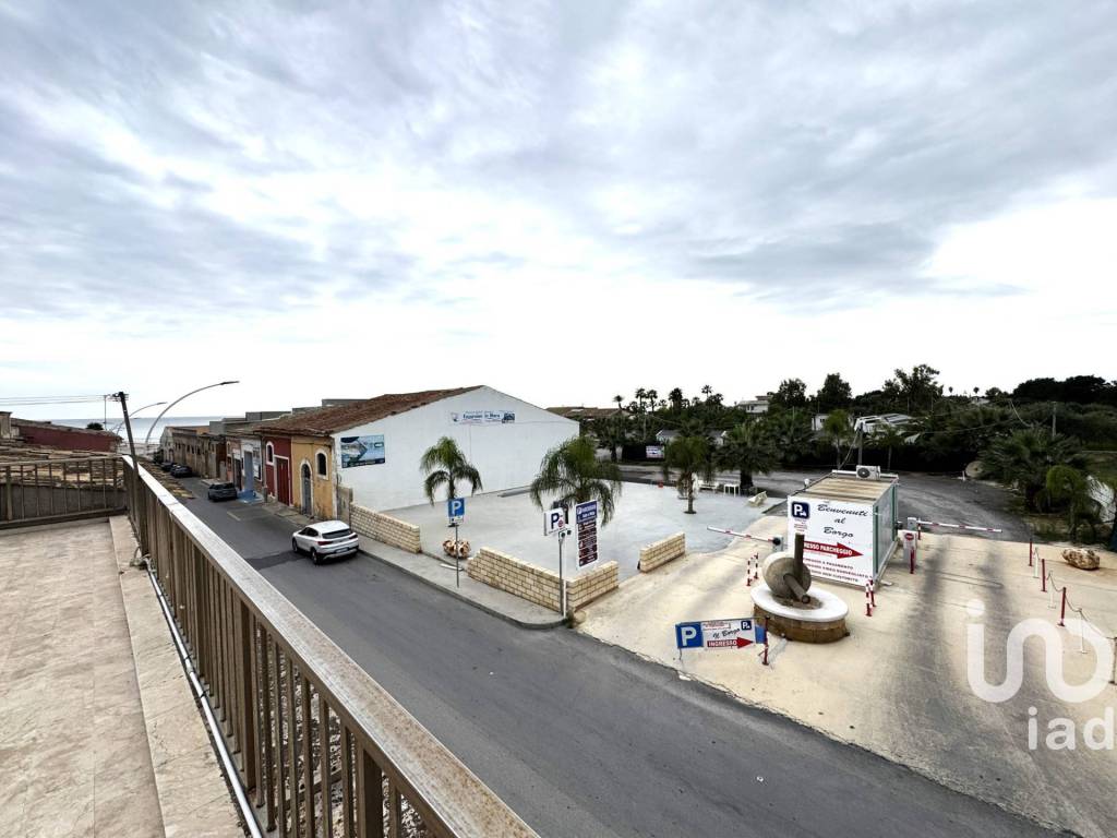 Casa indipendente a Avola in Via Miramare - Foto 2