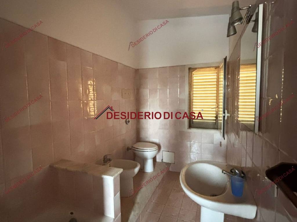 Villa a Cinisi in Via Giovanni Falcone, 58 - Foto 5