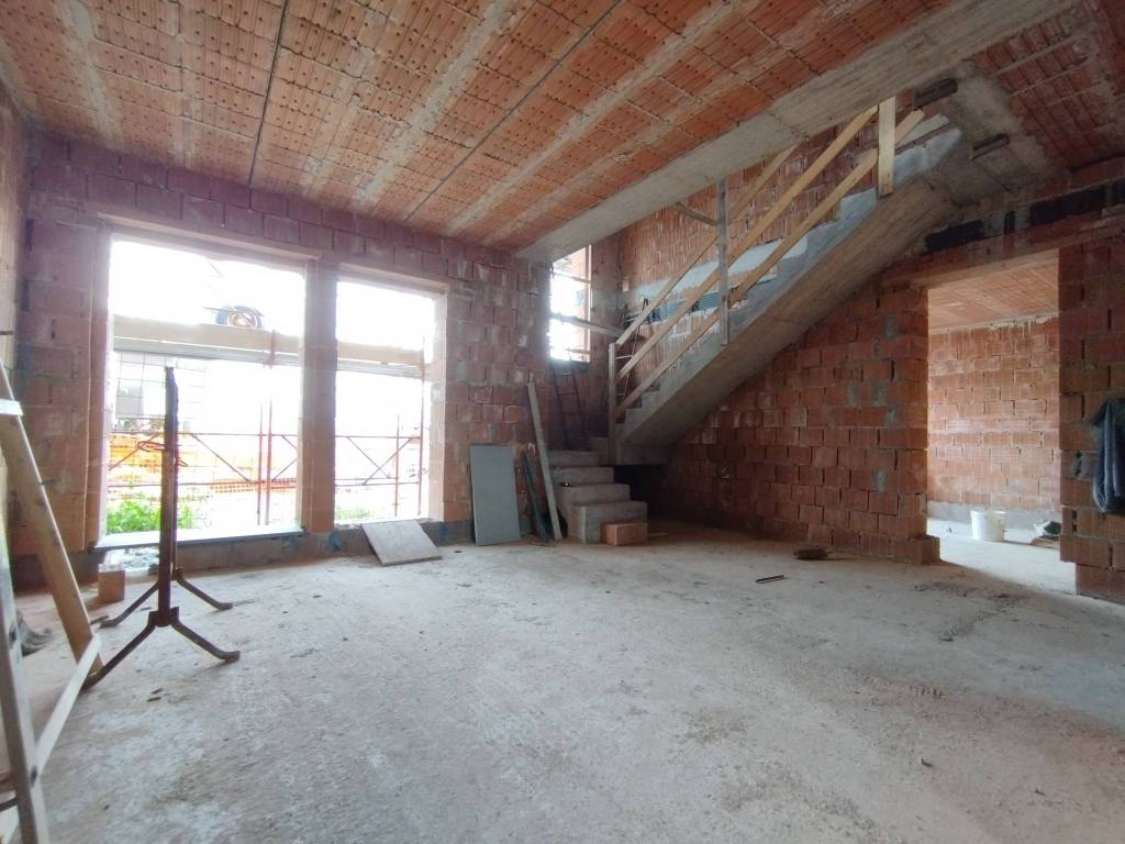Villa a Serravalle pistoiese in Via Castelnuovo, 24 - Foto 3