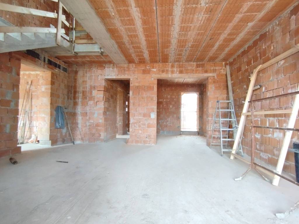Villa a Serravalle pistoiese in Via Castelnuovo, 24 - Foto 4